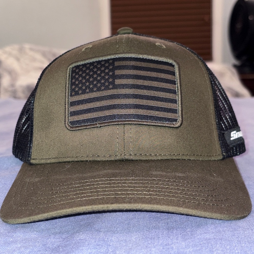 Snap Olive Green Trucker Hat